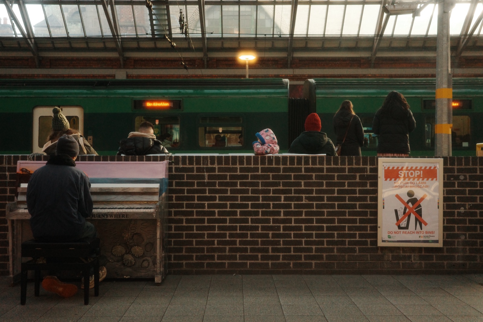 Platform piano